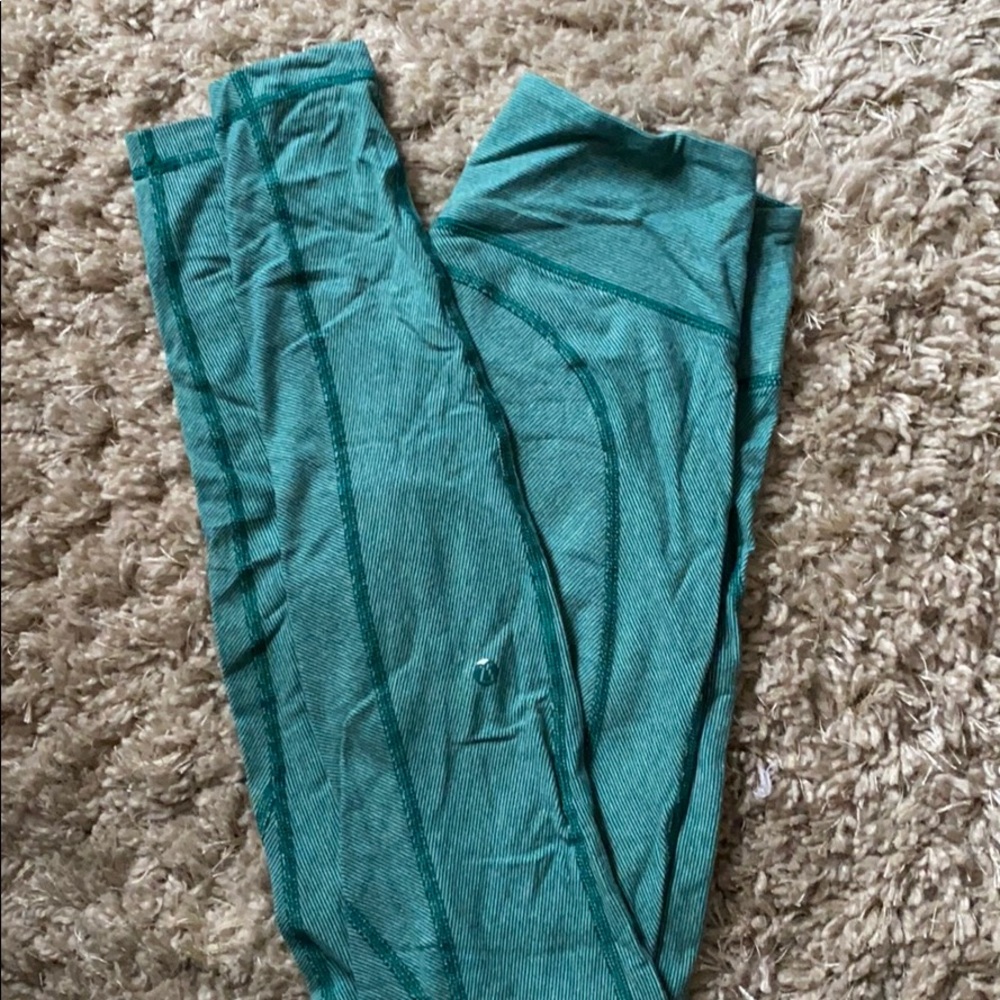 Lululemon green wunder under tights size 6